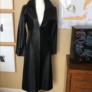 Sao Paulo long leather coat